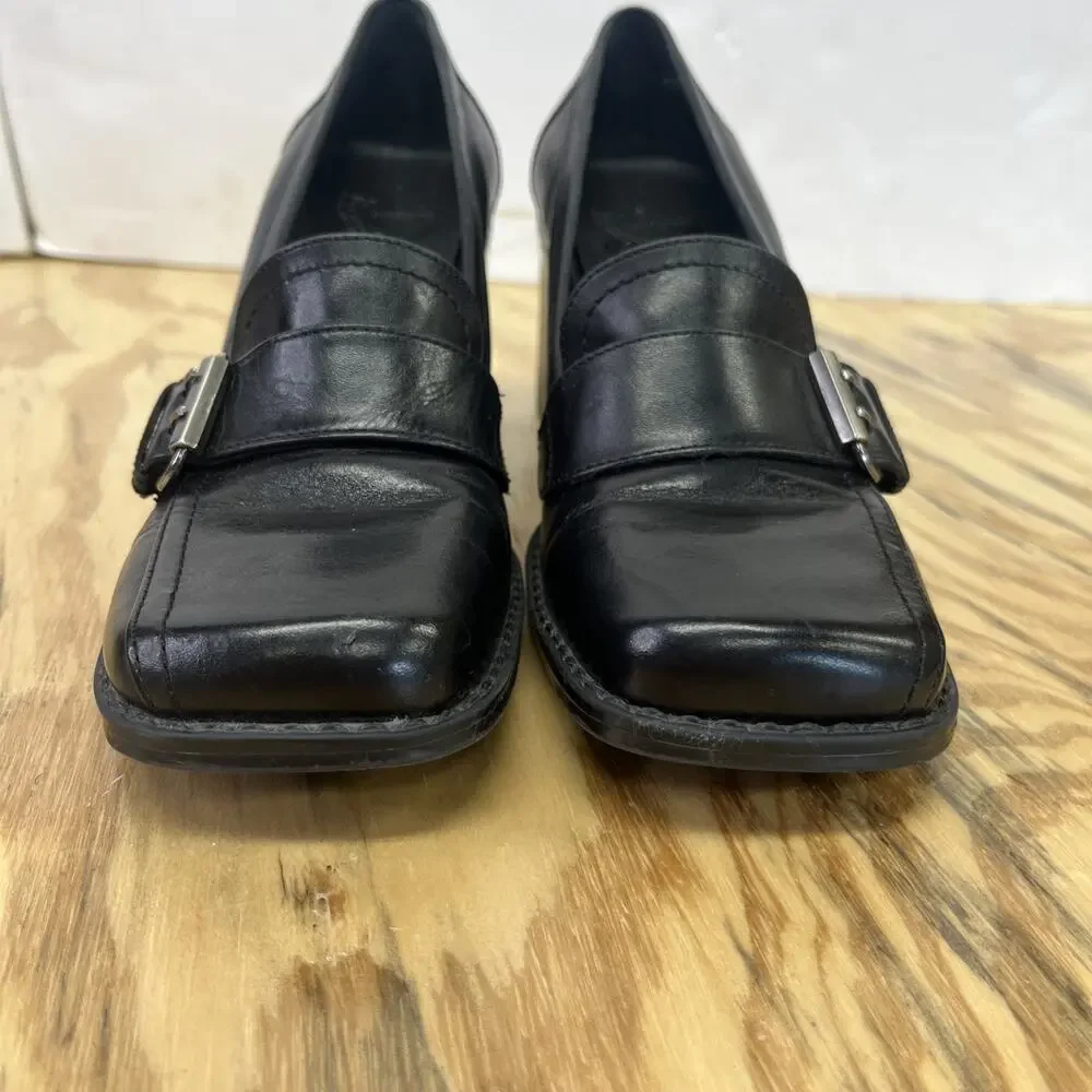 VTG 90s Y2K White Mountain Leather Heeled Loafer Size 8 Black Buckle Casual
